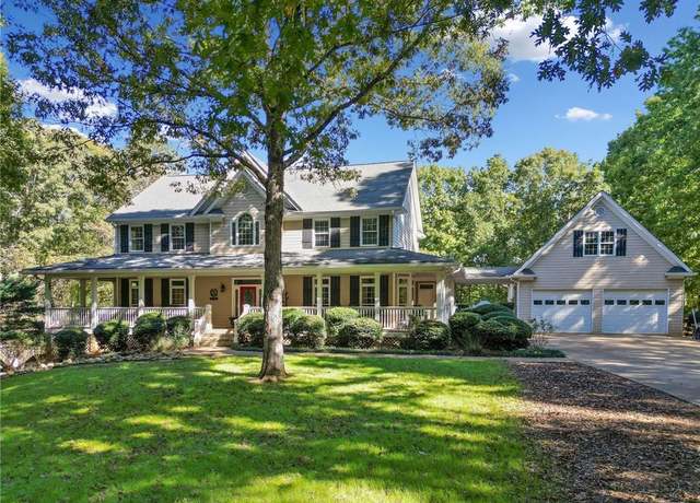 Property at 989 Lower Dowda Mill Rd, Jasper, GA 30143, 4 beds, 3.5 baths