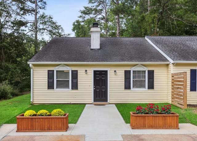 Property at 106 Westland Ct SW, Marietta, GA 30064, 2 beds, 2 baths