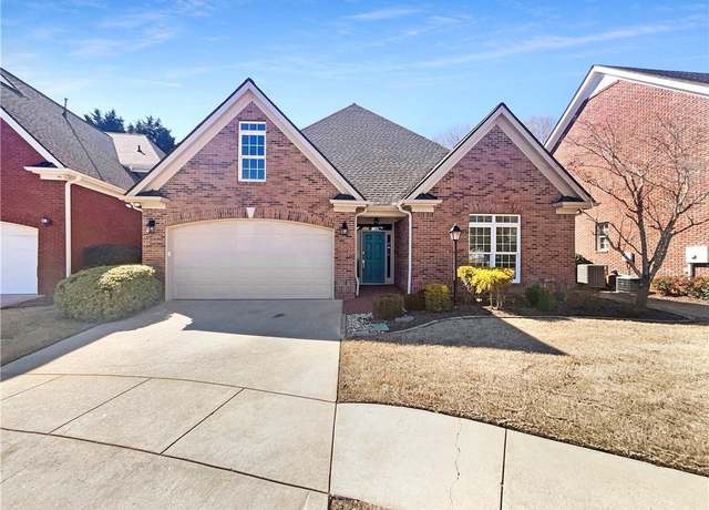 Property at 1832 Glenwood Ln, Snellville, GA 30078, 3 beds, 3 baths