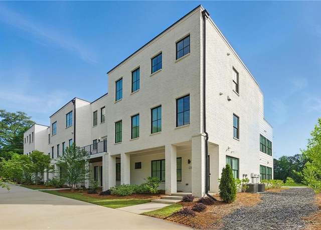 Property at 2150 Tidwell Ln #5, Atlanta, GA 30318, 4 beds, 3.5 baths