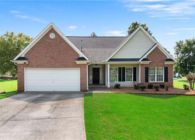 Property at 16 Kentucky Walk NE, Cartersville, GA 30121, 3 beds, 2 baths