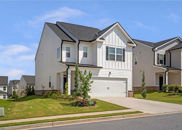 Property at 109 Gaston Ct, Hoschton, GA 30548, 3 beds, 2.5 baths