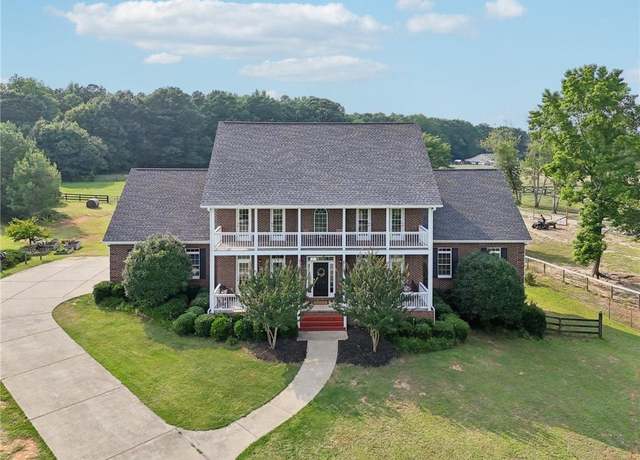 Property at 3480 Indian Shoals Rd, Dacula, GA 30019, 6 beds, 4.5 baths