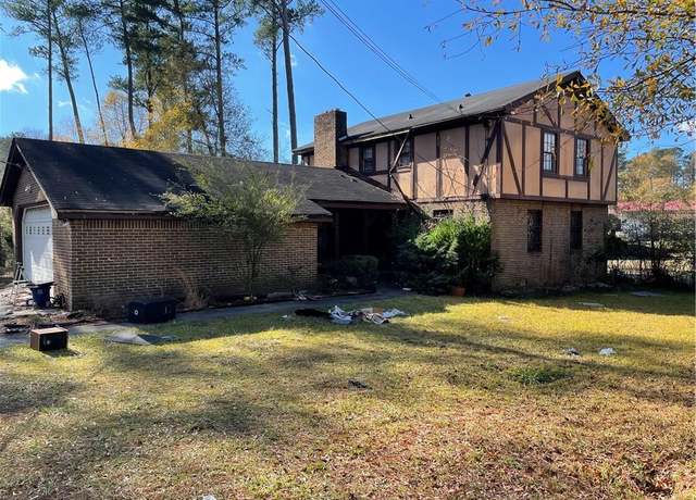 Property at 6571 Rock Springs Rd, Lithonia, GA 30038, 4 beds, 3 baths