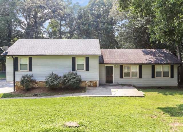 Property at 5243 Valleyview Dr, Acworth, GA 30102, 4 beds, 3 baths