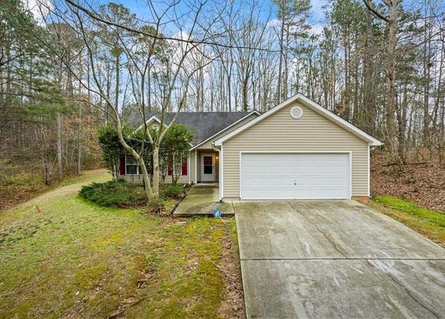 Property at 300 Lakeside Dr, Covington, GA 30016, 3 beds, 2 baths