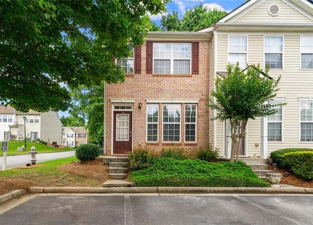 Property at 1343 Penhurst Dr, Lawrenceville, GA 30043, 2 beds, 2.5 baths