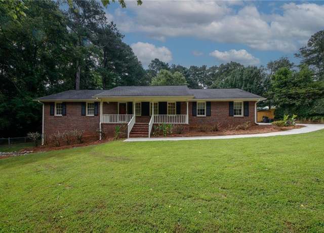 Property at 2202 Springdale Dr, Snellville, GA 30078, 3 beds, 2 baths
