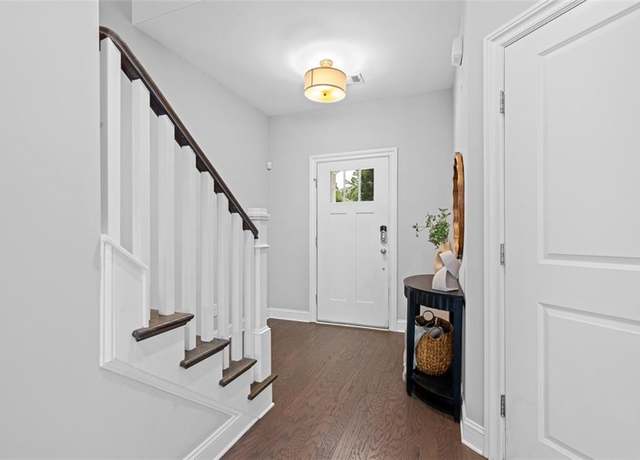 Property at 1055 Johnsons Grv, Atlanta, GA 30318, 4 beds, 2.5 baths