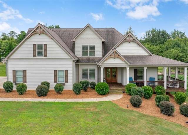 Property at 4227 Harold Whelchel Rd, Gainesville, GA 30506, 4 beds, 3.5 baths