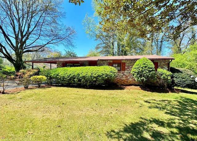 Property at 650 Lyric Way NW, Atlanta, GA 30318, 4 beds, 1.5 baths