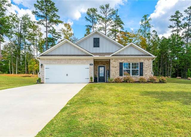 Property at 426 Samara Ct, Fairburn, GA 30213, 3 beds, 2 baths