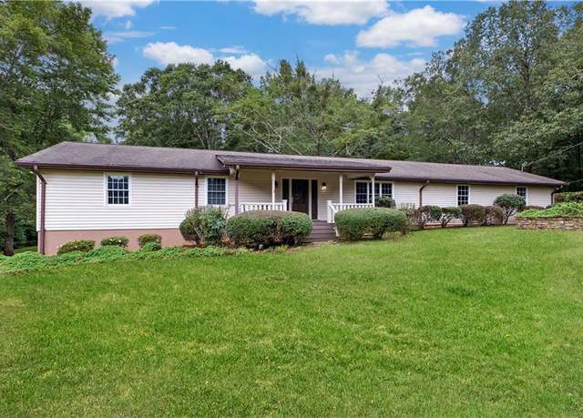 Property at 11800 Hutcheson Ferry Rd, Chattahoochee Hills, GA 30268, 3 beds, 2.5 baths