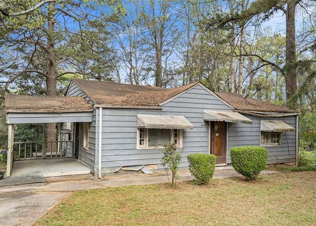 Property at 2057 Akron Dr SE, Atlanta, GA 30315, 5 beds, 3 baths