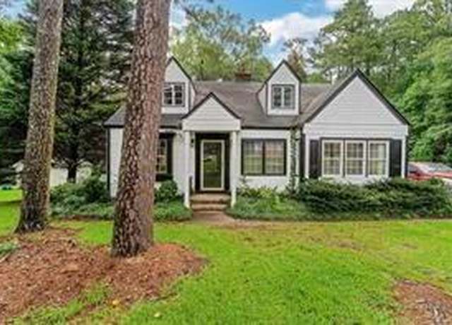 Property at 30 Woodlawn Ave, Hampton, GA 30228, 4 beds, 2 baths