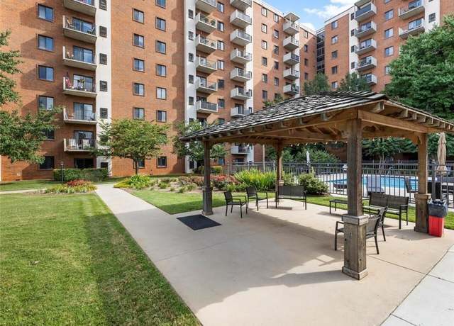 Property at 300 Johnson Ferry Rd NE Unit B401, Atlanta, GA 30328, 1 bed, 1 bath