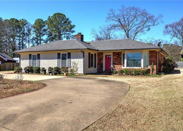 Property at 47 Arrowhead Dr, Cartersville, GA 30120, 3 beds, 2 baths