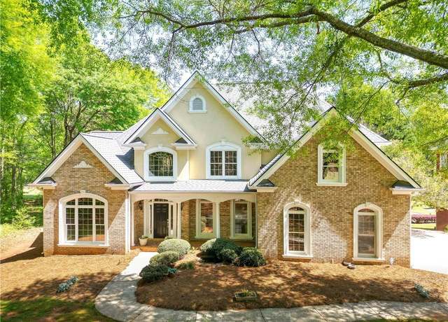 Property at 890 Providence Club Dr, Monroe, GA 30656, 4 beds, 4 baths