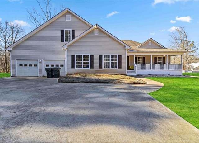 Property at 2591 Bearden Blvd, Monroe, GA 30655, 4 beds, 3.5 baths