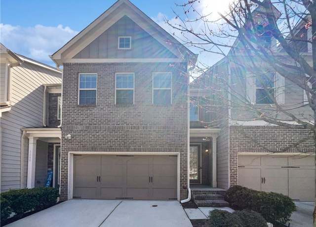 Property at 3282 Spicy Cedar Ln, Lithonia, GA 30038, 4 beds, 3.5 baths