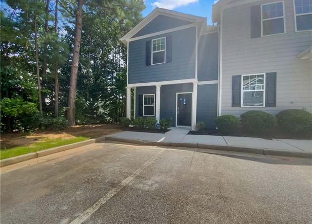 Property at 2136 Chadwick Rd SW, Atlanta, GA 30331, 3 beds, 2.5 baths