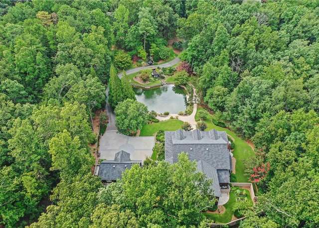 Property at 6030 Seminole Dr, Flowery Branch, GA 30542, 5 beds, 6 baths