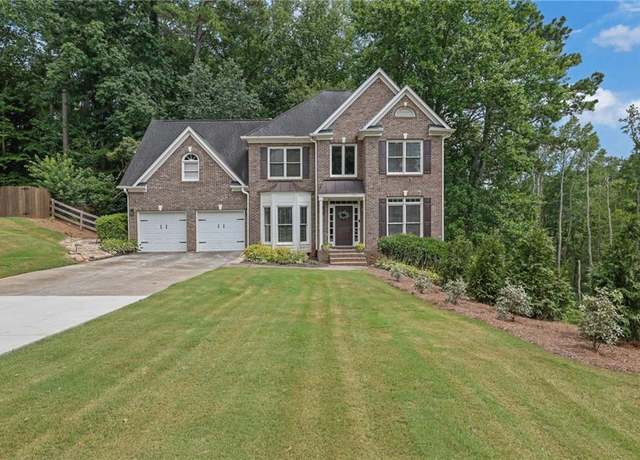 Property at 2045 Barrett Downs Dr, Cumming, GA 30040, 5 beds, 3.5 baths