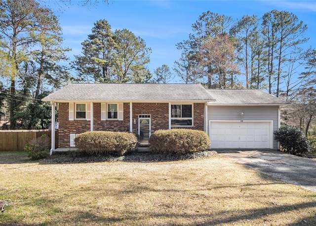 Property at 959 Frontier Trl SW, Marietta, GA 30060, 3 beds, 2 baths