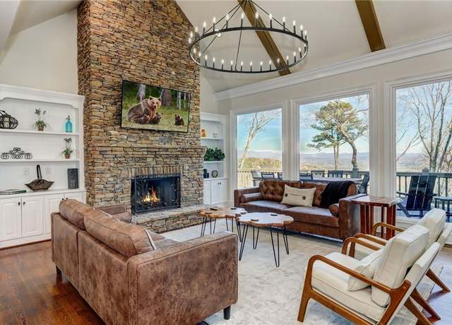 Property at 1492 Mcelroy Mountain Dr, Jasper, GA 30143, 6 beds, 4.5 baths