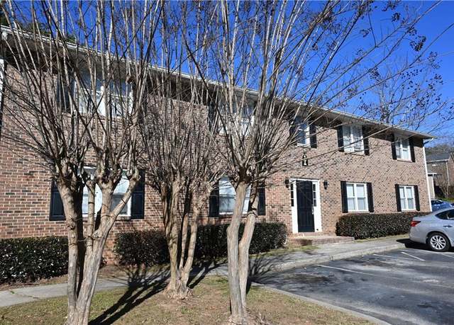 Property at 393 Stone Mountain St, Lawrenceville, GA 30046, 8 beds, 4 baths