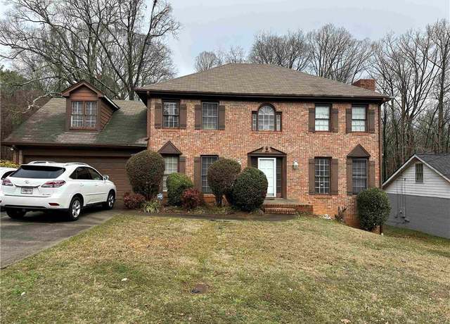 Property at 6420 Phillips Pl, Lithonia, GA 30058, 4 beds, 2.5 baths