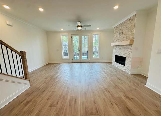 Property at 2400 Edgar Park Pl #103, Duluth, GA 30096, 3 beds, 3.5 baths