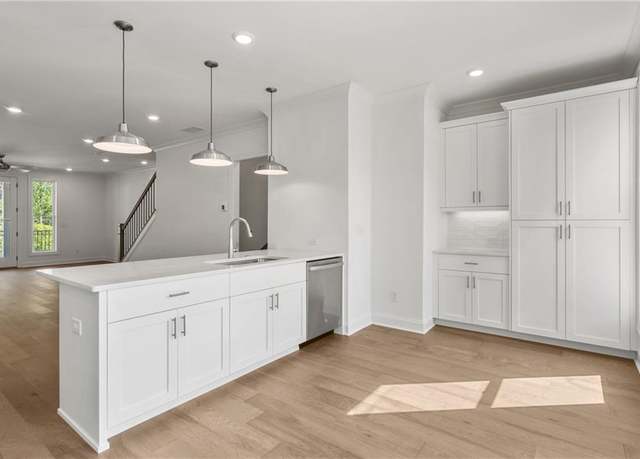 Property at 2400 Edgar Park Pl #103, Duluth, GA 30096, 3 beds, 3.5 baths