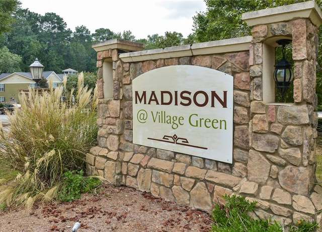 Property at 1307 Madison Ln SE, Smyrna, GA 30080, 3 beds, 2 baths