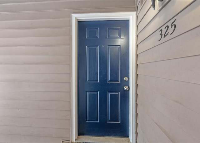 Property at 325 Quail Run, Roswell, GA 30076, 2 beds, 2 baths