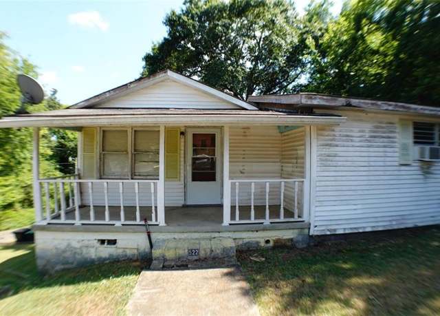 Property at 522 W 13th St W, Rome, GA 30165, 2 beds, 1 bath
