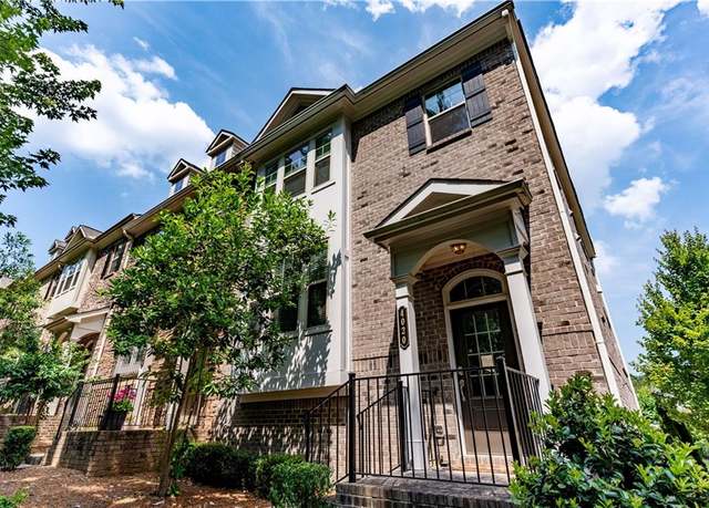 Property at 4020 Townsend Ln, Atlanta, GA 30346, 3 beds, 3.5 baths