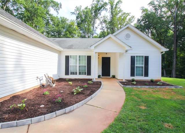 Property at 865 Ode Peppers Ct, Winder, GA 30680, 3 beds, 2 baths