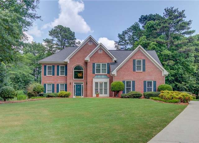 Property at 1721 Crowes Lake Ct, Lawrenceville, GA 30043, 5 beds, 3 baths