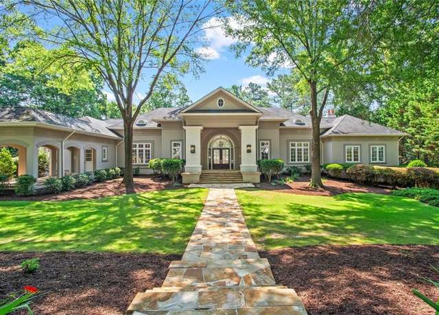 Property at 9335 Colonnade Trl, Johns Creek, GA 30022, 5 beds, 6 baths