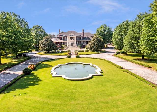 Property at 5200 Moore Rd, Suwanee, GA 30024, 10 beds, 16.5 baths