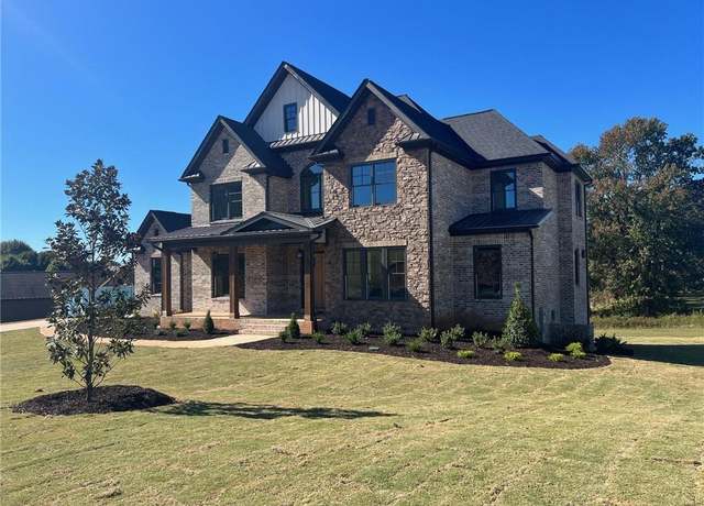 Property at 1026 Traditions Way, Jefferson, GA 30549, 5 beds, 4.5 baths