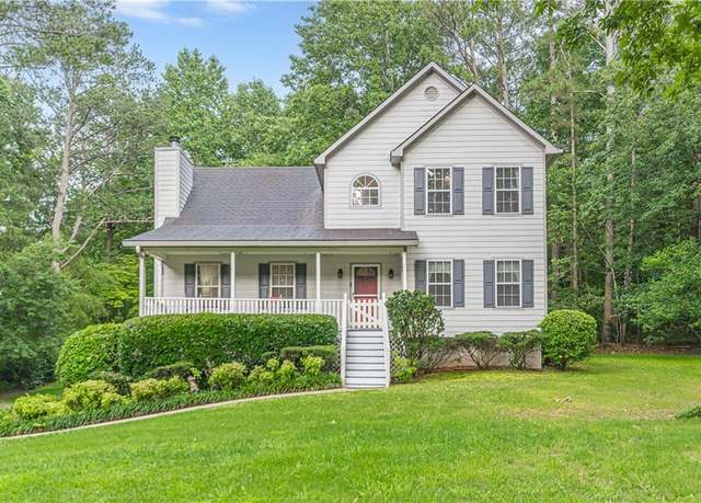 Property at 5609 Twin Oak Dr, Douglasville, GA 30135, 3 beds, 2 baths