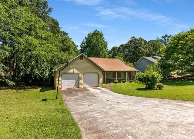 Property at 2617 Laurel Woods Ln SE, Conyers, GA 30094, 4 beds, 2 baths