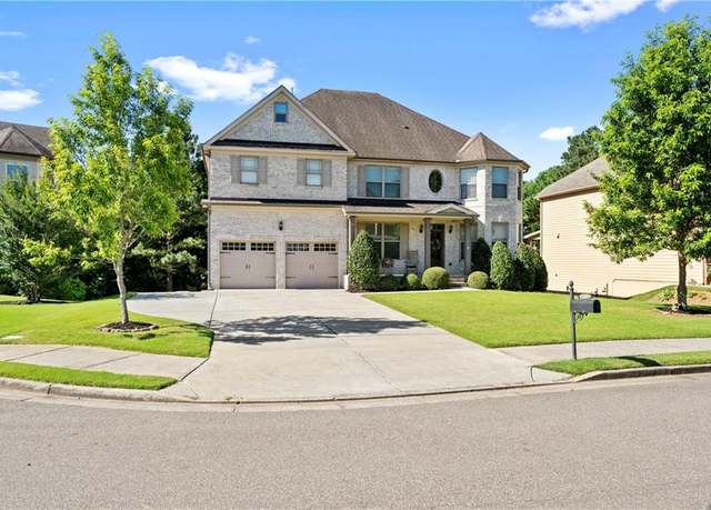 Property at 4550 Fernbrook Pl, Cumming, GA 30040, 5 beds, 4 baths