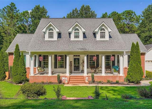Property at 7277 Avalon Dr, Douglasville, GA 30135, 6 beds, 4 baths