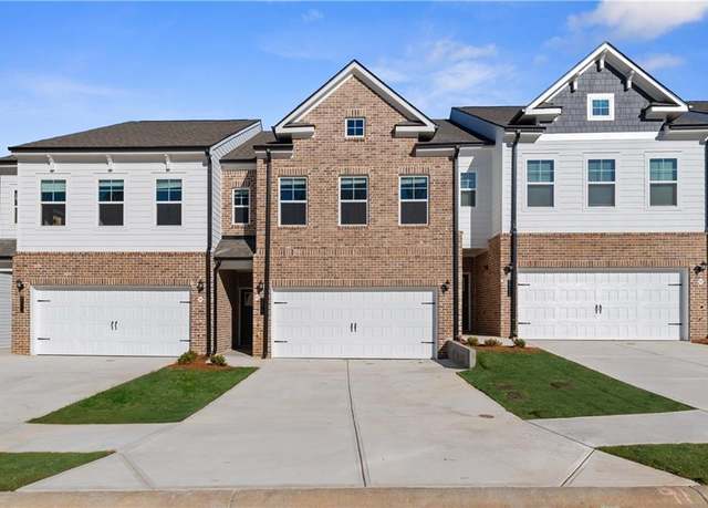Property at 8207 Tiger Way, Riverdale, GA 30296, 3 beds, 2.5 baths