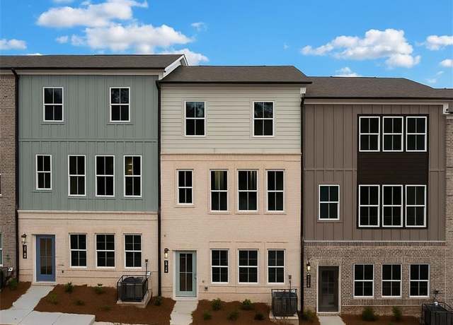 Property at 1340 James Jackson Pkwy NW, Atlanta, GA 30318, 3 beds, 2.5 baths