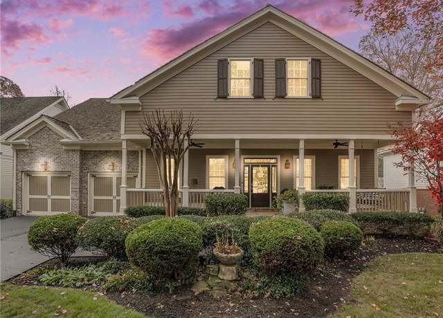 Property at 194 Waterfront Park Ln, Dawsonville, GA 30534, 4 beds, 4.5 baths