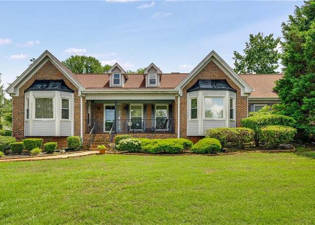 Property at 5917 Southland Dr, Stone Mountain, GA 30087, 3 beds, 2.5 baths